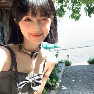 摆高海报