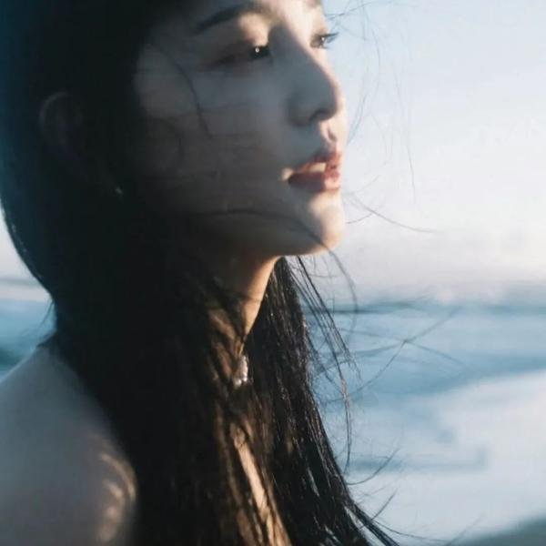 都是夏娃惹的祸海报